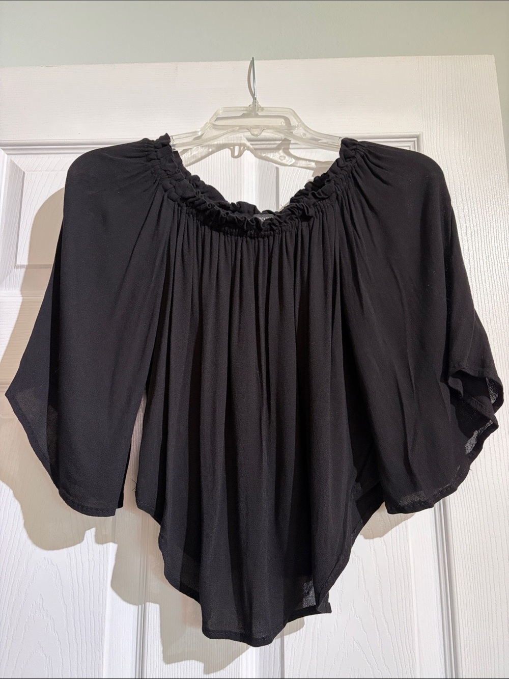 Forever 21 Black Off-Shoulder Boho Blouse Flowy Curved